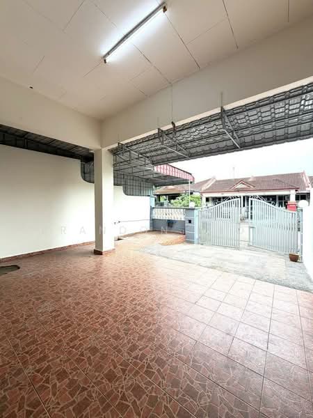 1-storey Terraced House for Sale in Taman Bukit Jaya (Ulu Tiram) - Brandon Khor - Exterior - PropertyGuru.com.my
