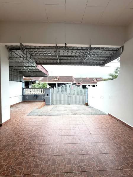 1-storey Terraced House for Sale in Taman Bukit Jaya (Ulu Tiram) - Brandon Khor - Exterior - PropertyGuru.com.my