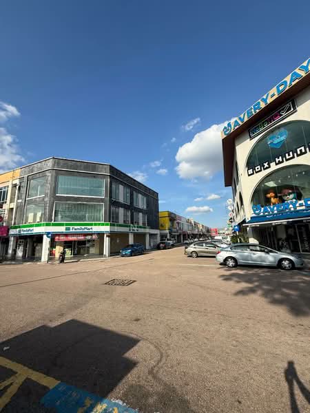 For Sale - jalan Nusa Bestari