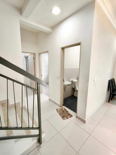 Cluster House for Sale in Bandar Puncak Alam (Puncak Alam) - Nazri Hassan - Interior - PropertyGuru.com.my