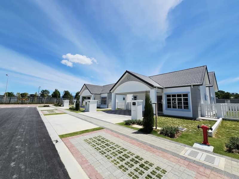 Brand New !! Spacious Single Storey Bungalow untuk Untuk Dijual - RM 1,240,000, Mac 2026 - Exterior - PropertyGuru.com.my
