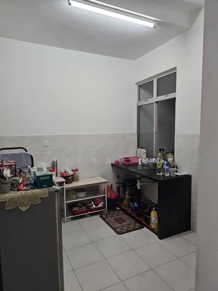 2-storey Terraced House for Rent in Nusa Bayu (Iskandar Puteri (Nusajaya)) - Elena Lim - Kitchen - PropertyGuru.com.my