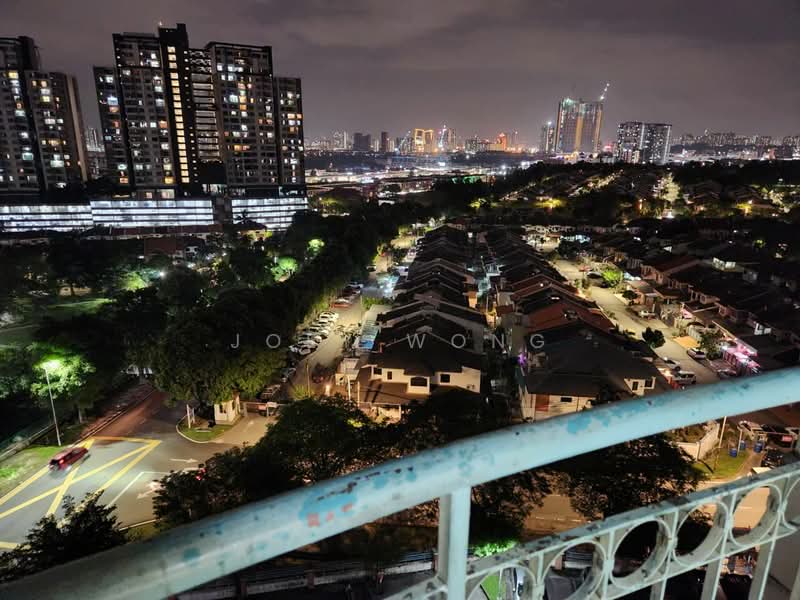Pangsapuri untuk Dijual di Kenanga Apartments - Joey Wong - Exterior - PropertyGuru.com.my