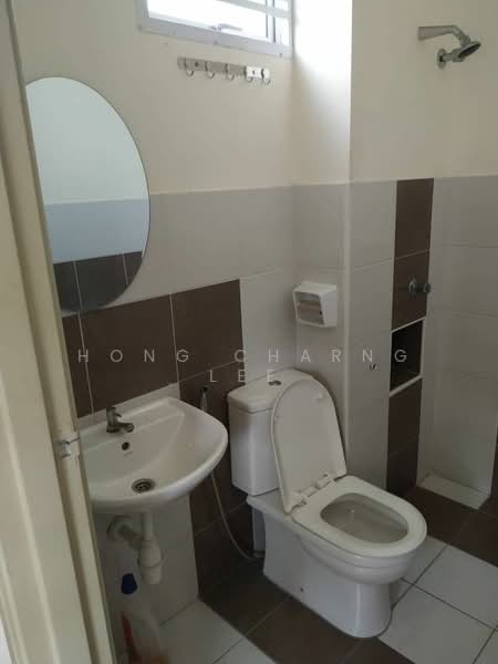 2-storey Terraced House for Rent in Johor Bahru (Johor) - Hong Charng Lee - Bathroom - PropertyGuru.com.my