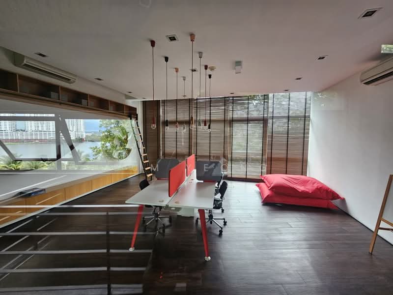 Untuk Dijual - 3-sty 26x92sqft Senja Lakeside Estate The Mine Resort City