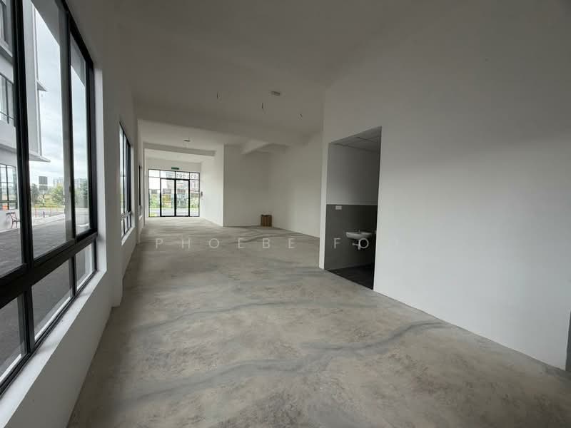 Shop for Rent in Austin Crest (Johor Bahru) - Phoebe Foo - Interior - PropertyGuru.com.my