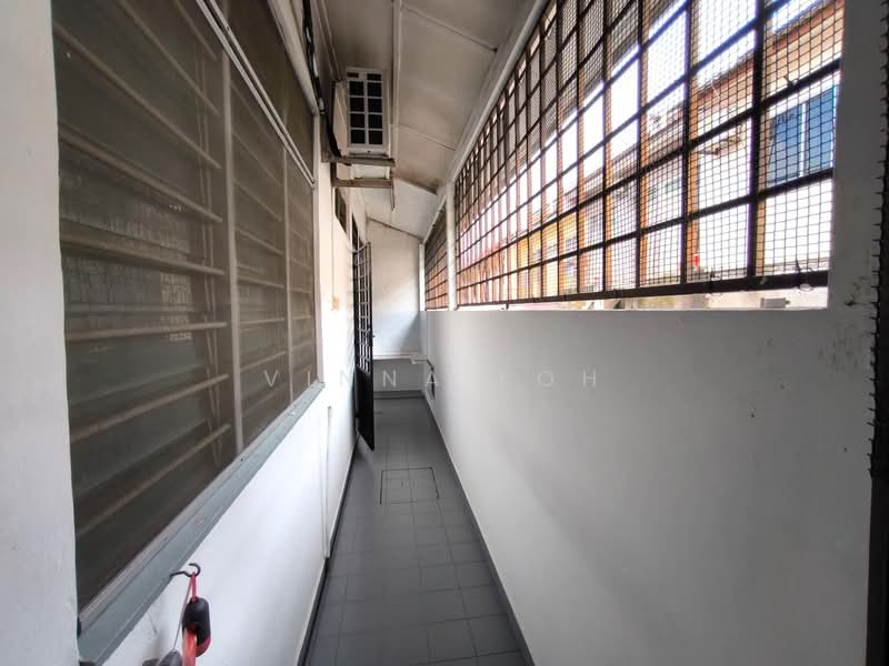Semi-Detached House for Sale in Taman Rinting (Masai) - Vinna Loh - Corridor - PropertyGuru.com.my