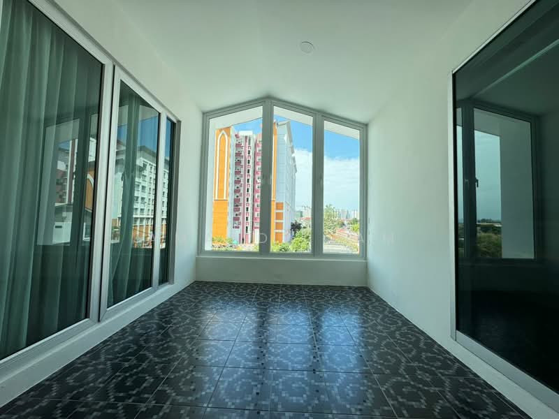 2.5-storey Terraced House for Sale in Butterworth (Penang) - Amanda Lam - Balcony - PropertyGuru.com.my