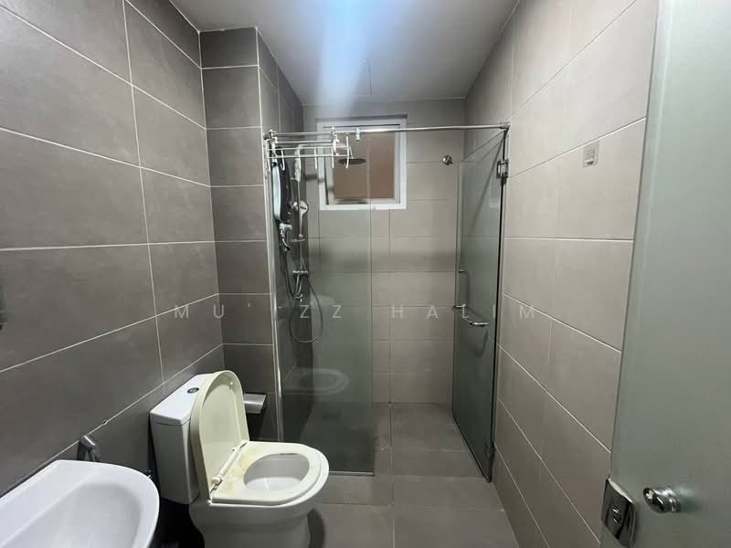 Condominium for Rent at Mutiara Ville - Mu'izz Halim - Bathroom - PropertyGuru.com.my