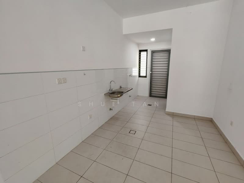 2-storey Terraced House for Rent in Bandar Bukit Raja (Klang) - Shue Tan - Kitchen - PropertyGuru.com.my