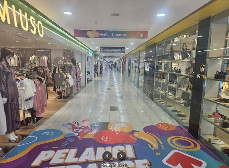 Retail Space for Sale in KL City Centre (Kuala Lumpur) - Sean Loo - Corridor - PropertyGuru.com.my