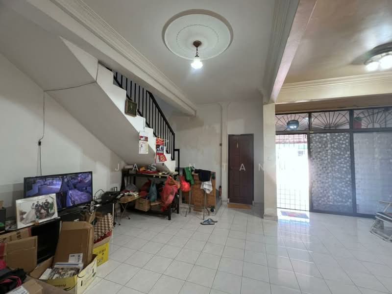 Rumah Teres 2 Tingkat untuk Dijual di Johor Bahru (Johor) - Jason Tan - Living Room - PropertyGuru.com.my