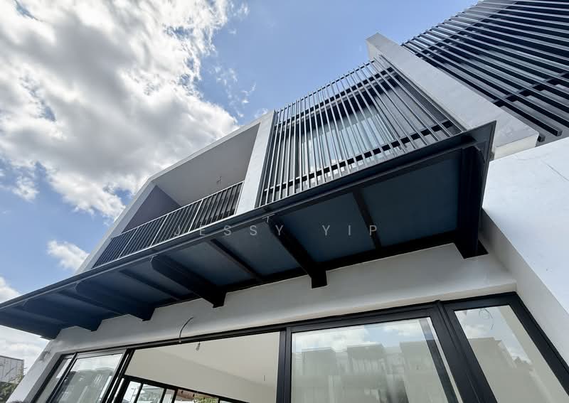 3-storey Terraced House for Sale in Senibong Cove (Masai) - Jessy Yip - Exterior - PropertyGuru.com.my