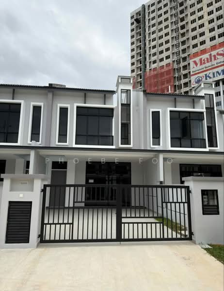 2-storey Terraced House for Sale in Taman Mount Austin (Tebrau) - Phoebe Foo - Exterior - PropertyGuru.com.my