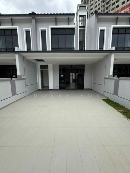 2-storey Terraced House for Sale in Taman Mount Austin (Tebrau) - Phoebe Foo - Exterior - PropertyGuru.com.my