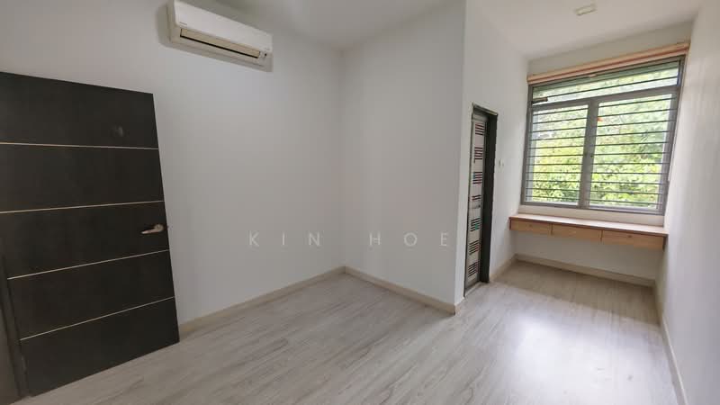 2-storey Terraced House for Sale in Saujana Impian (Kajang) - Kin Hoe - Bedroom - PropertyGuru.com.my