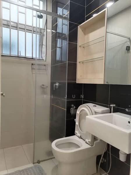 Service Residence for Rent at Skypod Residence - Yi Jun - Bathroom - PropertyGuru.com.my