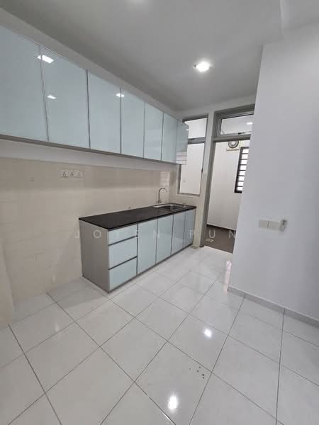 2-storey Terraced House for Sale in Setia Tropika (Johor Bahru) - Joyen Pun - Kitchen - PropertyGuru.com.my