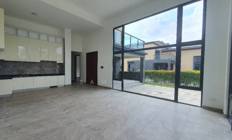 Cluster House for Sale in Forest City (Gelang Patah) - Sam Tee - Kitchen - PropertyGuru.com.my