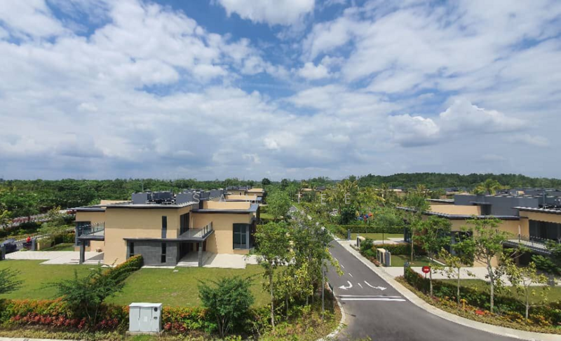 Cluster House for Sale in Forest City (Gelang Patah) - Sam Tee - Exterior - PropertyGuru.com.my