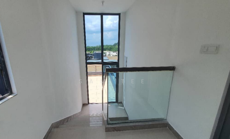 Cluster House for Sale in Forest City (Gelang Patah) - Sam Tee - Interior - PropertyGuru.com.my