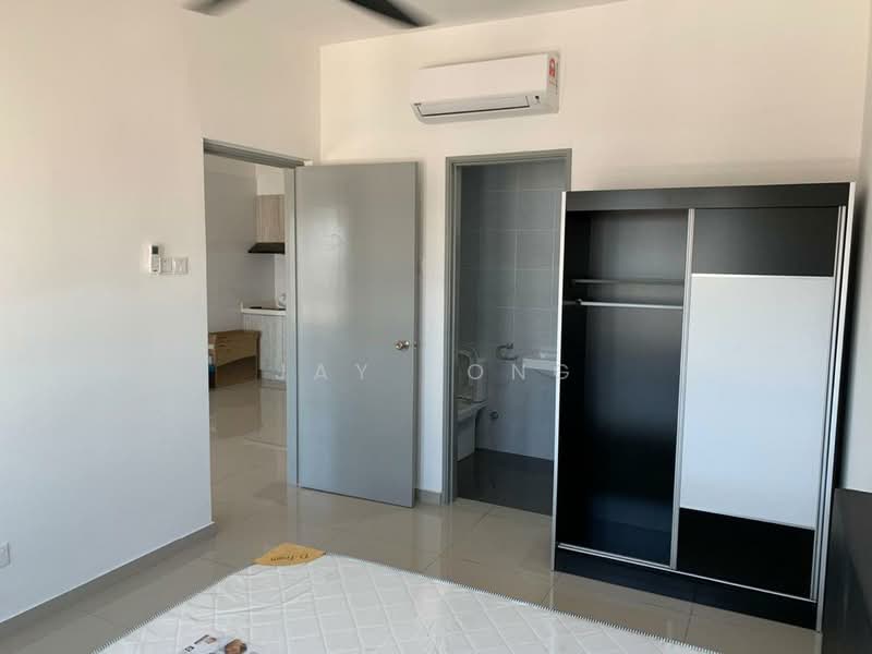 Condominium for Rent at The Edge Residence - Jay Kong - Bedroom - PropertyGuru.com.my