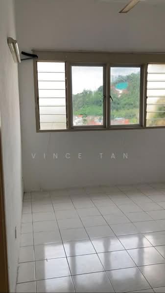 Apartment for Sale at Greenlane Heights Block E - Vince Tan - Interior - PropertyGuru.com.my