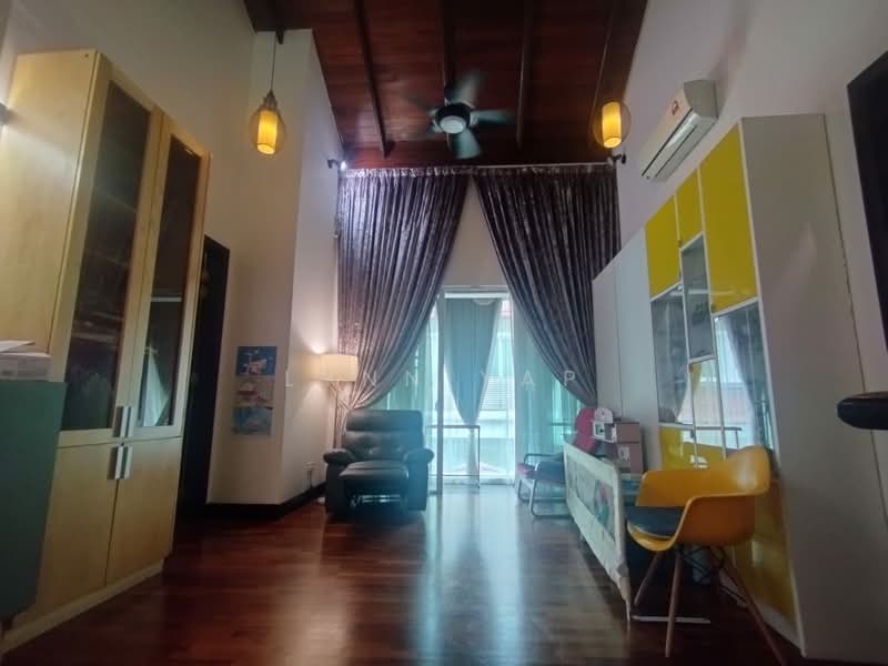 Rumah Berkembar untuk Dijual di Setia Alam (Selangor) - Lynn Yap - Living Room - PropertyGuru.com.my