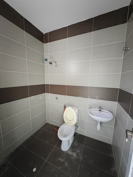 Semi-Detached House for Sale in Taman Pd Teknik (Port Dickson) - Raj Kumar - Bathroom - PropertyGuru.com.my