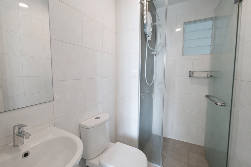 Condominium for Sale at Subang Parkhomes - Nazrin Ismail - Bathroom - PropertyGuru.com.my