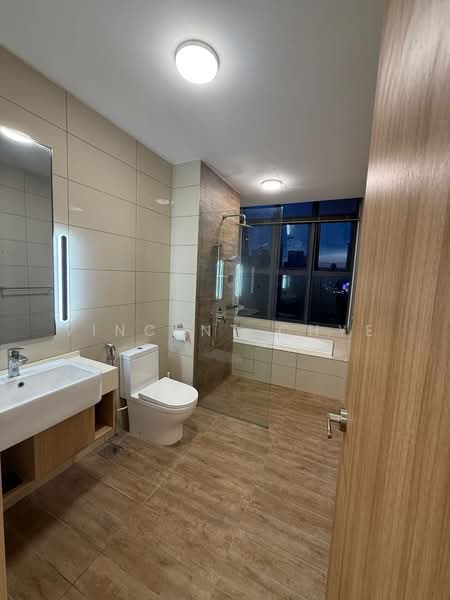 Kondominium untuk Disewa di Avara - Vincent Chye - Bathroom - PropertyGuru.com.my