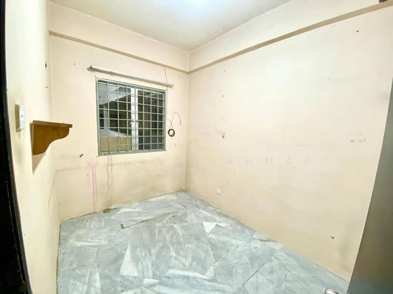 Apartment for Rent at Taman Bukit Kenangan - Haslinda Ahmad Razali - Interior - PropertyGuru.com.my