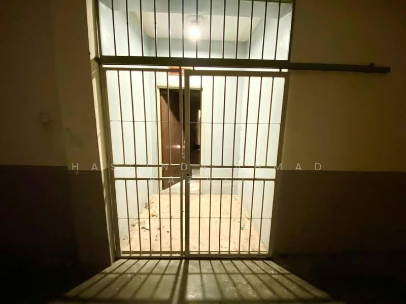 Apartment for Rent at Taman Bukit Kenangan - Haslinda Ahmad Razali - Entrance - PropertyGuru.com.my