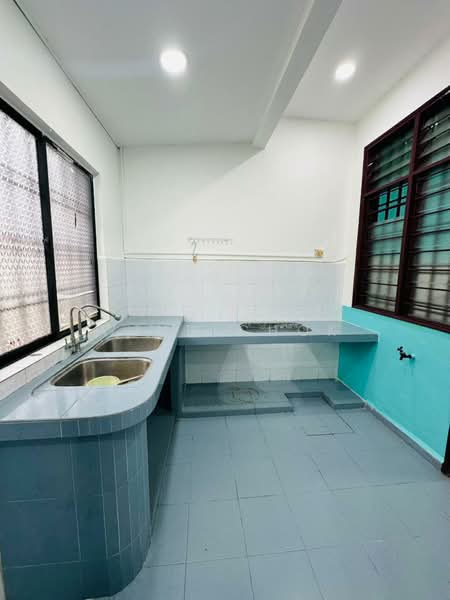 Bukit Indah untuk Untuk Dijual - RM 600,000, Apr 2026 - Kitchen - PropertyGuru.com.my