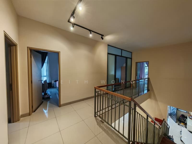 Cluster House for Sale in Taman Mount Austin (Tebrau) - Keith Wong - Corridor - PropertyGuru.com.my