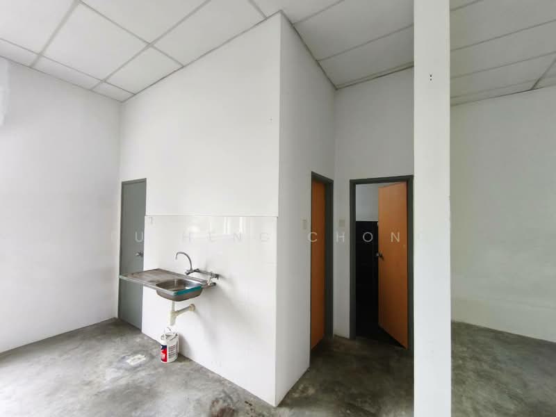 Shop / Office for Rent in Masai (Johor) - Fu Heng Chong - Interior - PropertyGuru.com.my