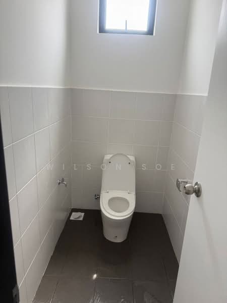 Shop / Office for Rent in Iskandar Puteri (Nusajaya) (Johor) - Wilson Soe - Bathroom - PropertyGuru.com.my