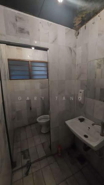 Office for Sale in Bercham (Ipoh) - Gary Tang - Bathroom - PropertyGuru.com.my