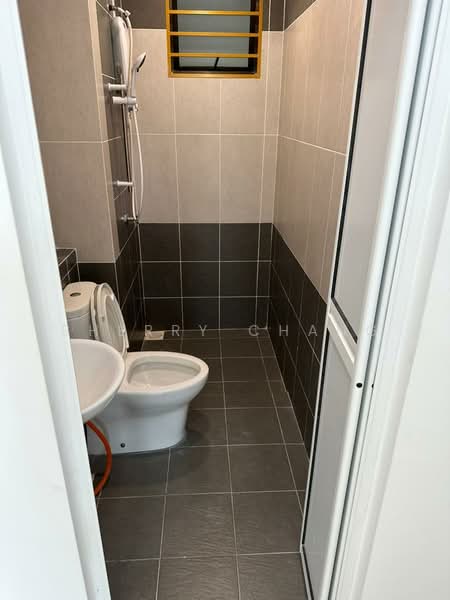 V-Residensi 5 untuk Untuk Disewa - RM 1,650 /bulan, Mac 2026 - Bathroom - PropertyGuru.com.my