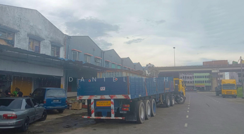 Factory for Rent in Kampung Pendamar (Klang) - Daniel Teh - Exterior - PropertyGuru.com.my