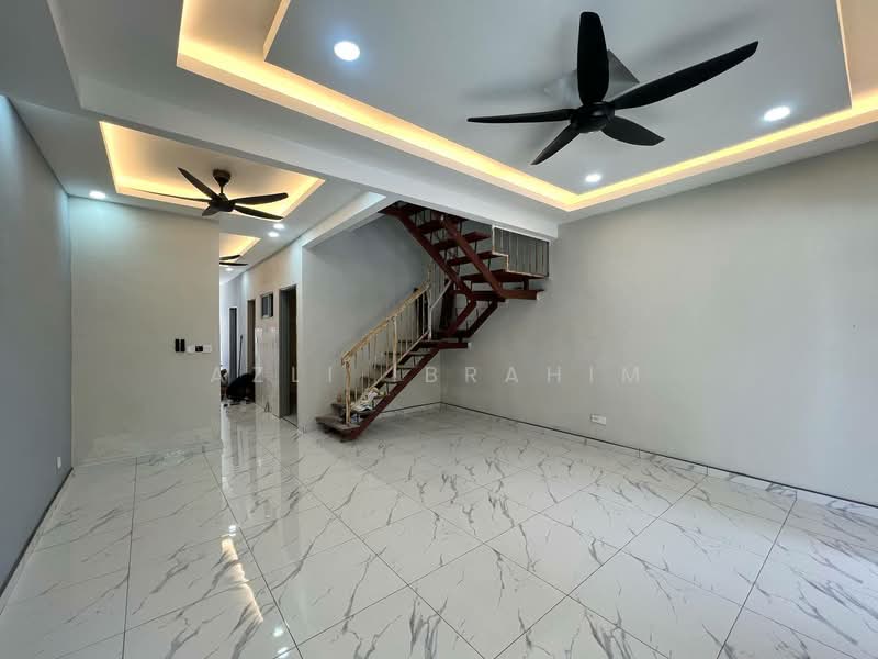 Bandar Tasik Puteri untuk Untuk Dijual - RM 399,000, Mac 2026 - Living Room - PropertyGuru.com.my