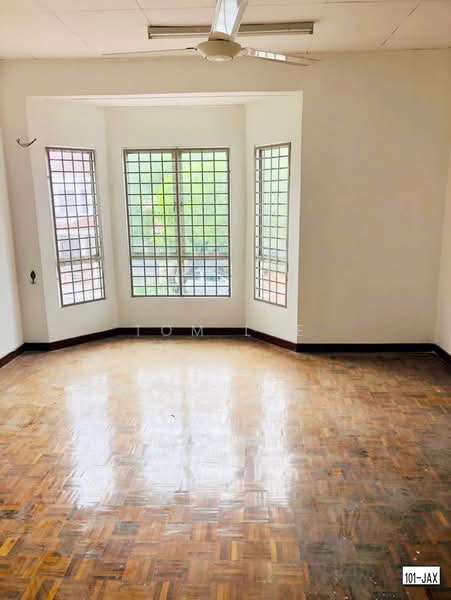 Kiara Bandar Botanic Klang Double Storey House untuk Untuk Dijual - RM 680,000, Mac 2026 - PropertyGuru.com.my