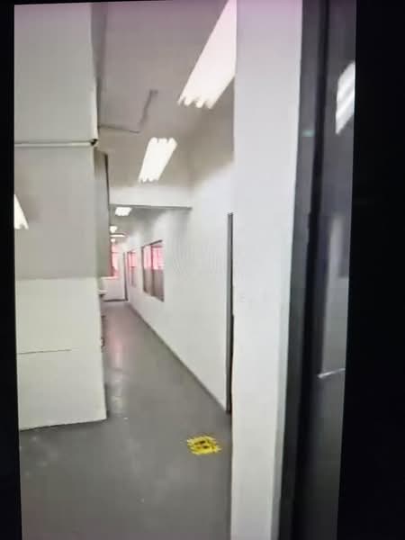 Shop / Office for Rent in Seksyen 52 (Petaling Jaya) - Jim Lee - Corridor - PropertyGuru.com.my