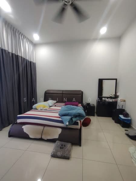 2-storey Terraced House for Sale in Taman Seri Austin (Tebrau) - Sabrina Gan - Bedroom - PropertyGuru.com.my
