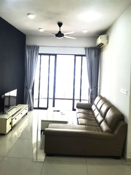 Condominium for Rent at Bay Laurel @ Country Garden Danga Bay - Kelly Lim - Living Room - PropertyGuru.com.my