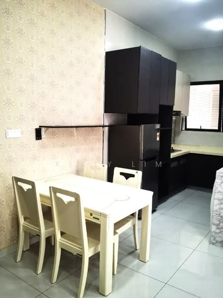 Condominium for Rent at Bay Laurel @ Country Garden Danga Bay - Kelly Lim - Dining Room - PropertyGuru.com.my