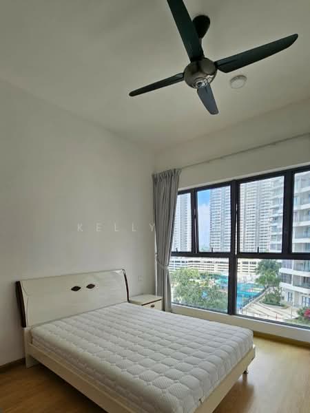 Condominium for Rent at Bay Laurel @ Country Garden Danga Bay - Kelly Lim - Bedroom - PropertyGuru.com.my