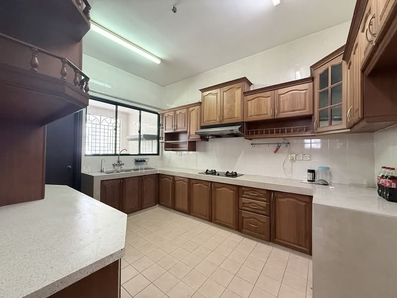 Semi-Detached House for Sale in Taman Bukit Segar (Cheras) - Michelle Siow - Kitchen - PropertyGuru.com.my