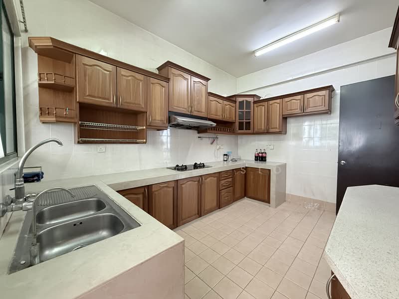Semi-Detached House for Sale in Taman Bukit Segar (Cheras) - Michelle Siow - Kitchen - PropertyGuru.com.my
