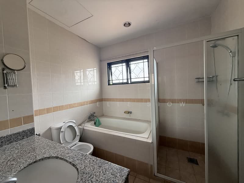 Semi-Detached House for Sale in Taman Bukit Segar (Cheras) - Michelle Siow - Bathroom - PropertyGuru.com.my